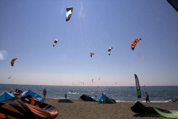 Rent apartments in l’Estartit: kitesurfing
